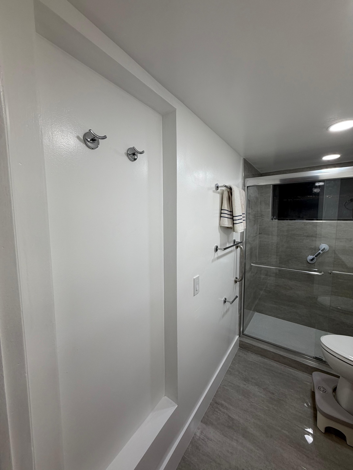 Complete bathroom renovation — 3